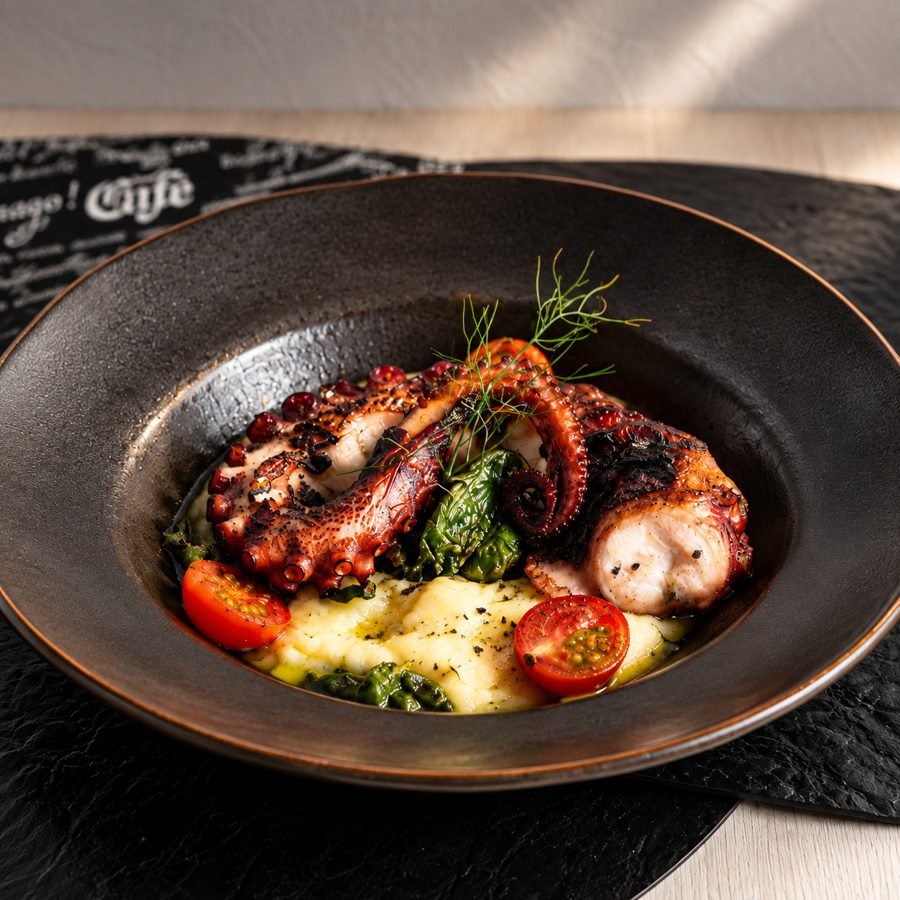Pulpo a la brasa